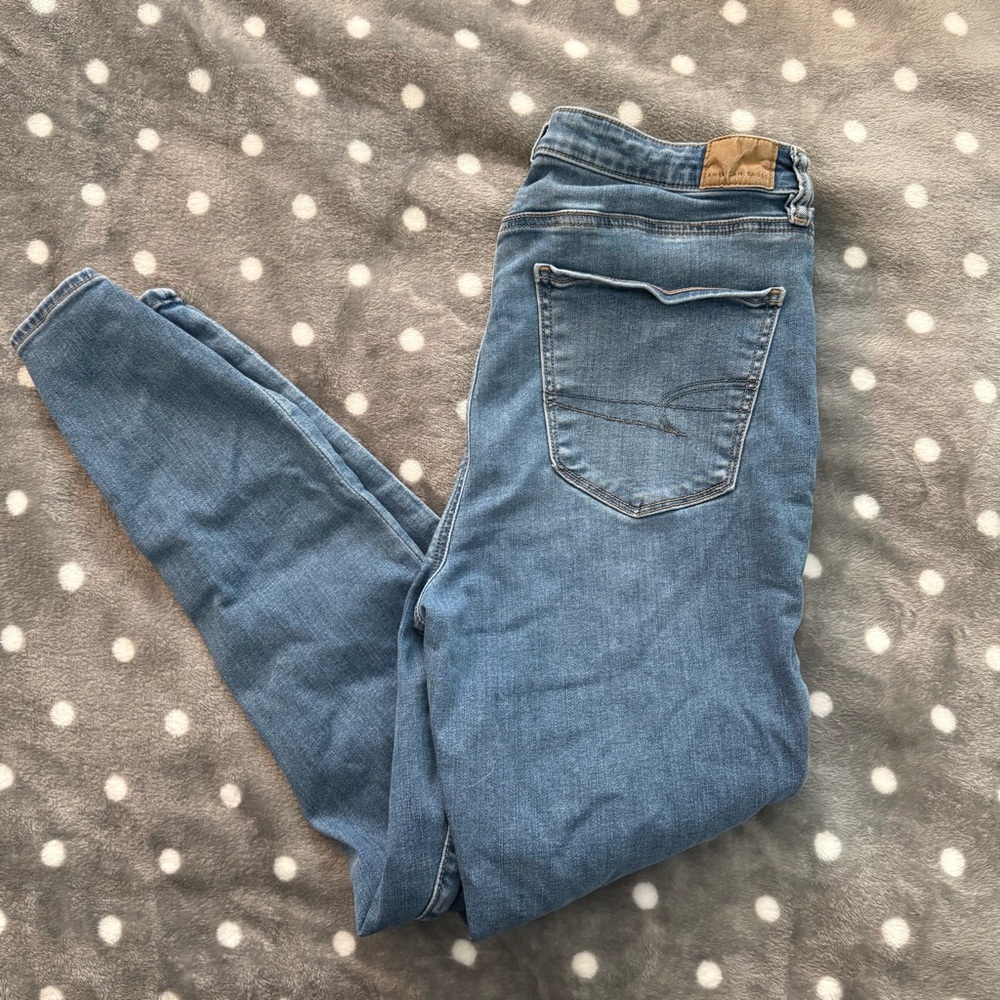 American Eagle Outfitters Light Blue Skinny Jeans